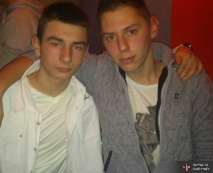 Bez opisa - poslao/la: Denis