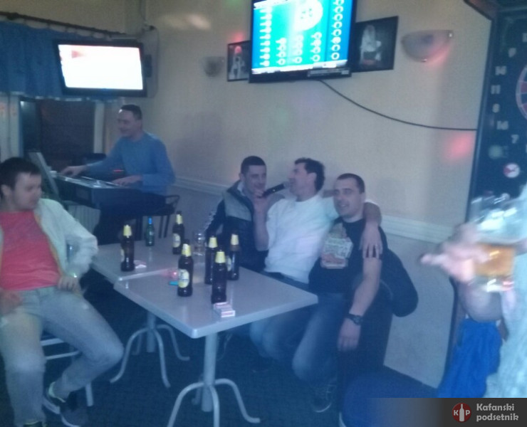 kaffe poezija.. - poslao/la: Ljiljana