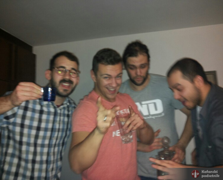 Bez opisa - poslao/la: Nemanja