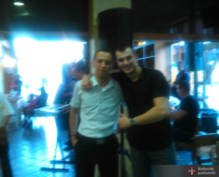 Miloš Brkić i ja u restoranu 