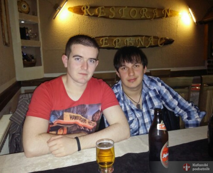 Bez opisa - poslao/la: ????