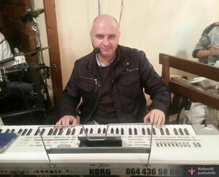 Bojan One man band  - poslao/la: Bojan