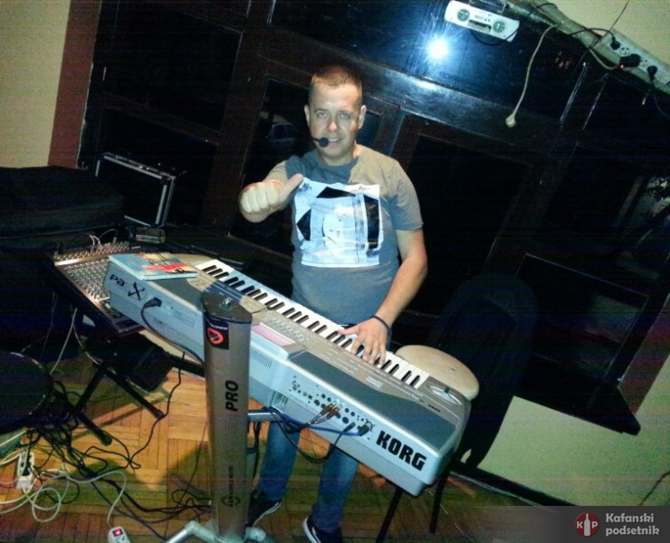 Dzoni bend - poslao/la: Nikola Dzoni